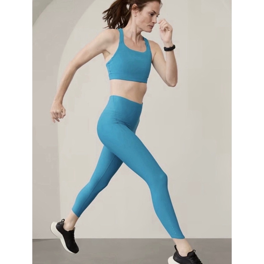 Athleta Pacesetter Tight Turquoise Leggings